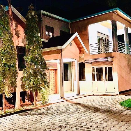 Kigali Airport Suites Extérieur photo