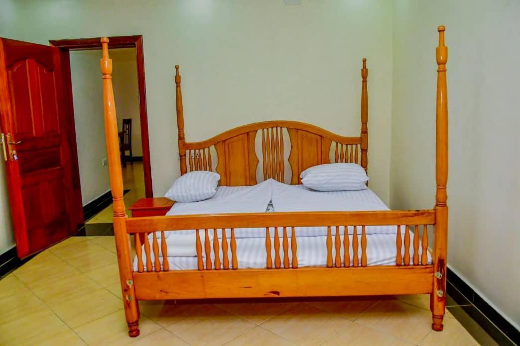 Kigali Airport Suites Extérieur photo